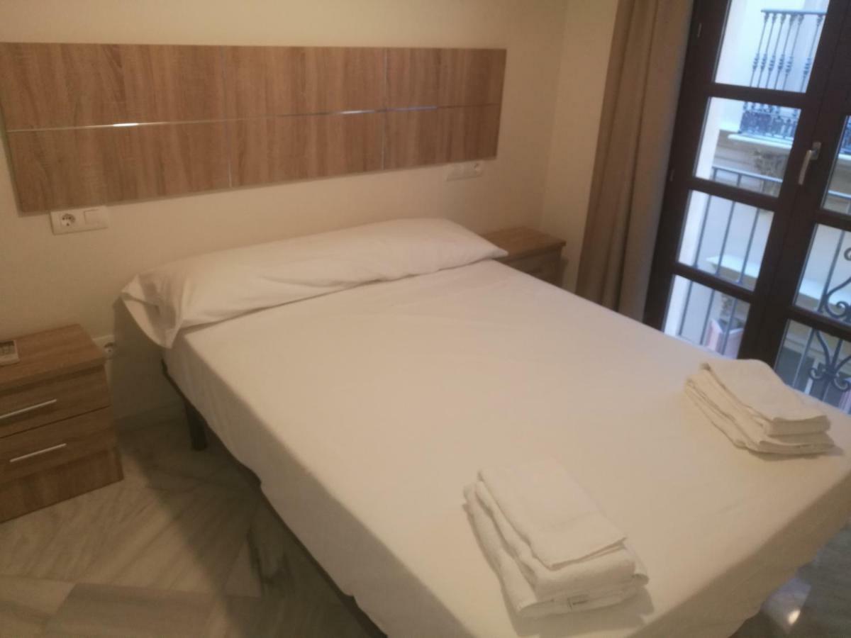 Edificio Vicente Apartment *